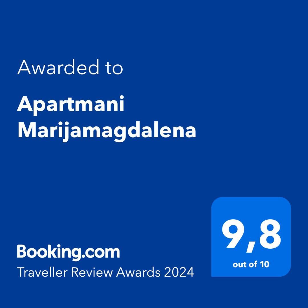 Apartmani Marijamagdalena Gracac  Ngoại thất bức ảnh